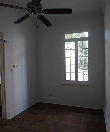 2nd image of 1135 Philip St