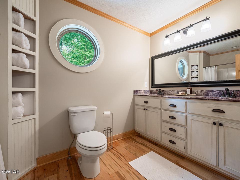 28th image of this home