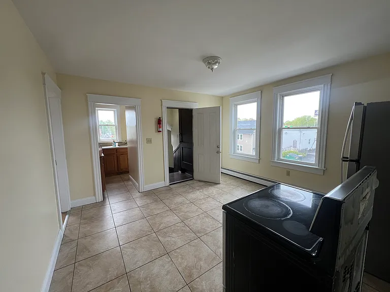 214 Pavilion Ave #3 — Photo 5