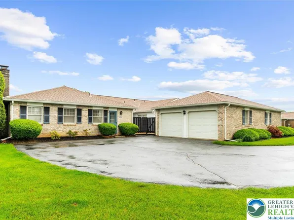 5706 Whitemarsh Dr, Macungie, PA 18062