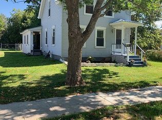 17 Russell St, Saint Albans, VT 05478