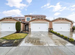 6020 Majestia Ln, Pasco, WA 99301