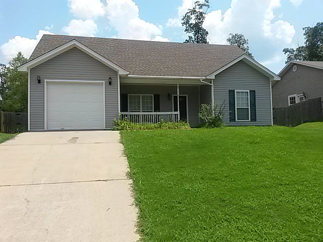 1st image of 2714 Gage Dr