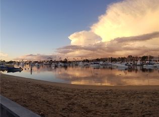 526 Park Ave APT B, Newport Beach, CA 92662
