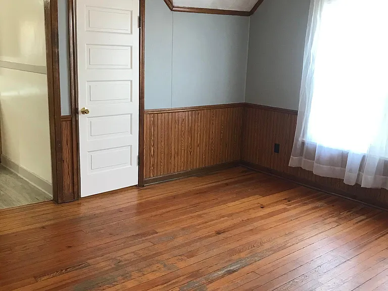 106 Patton St #UPSTAIRS — Photo 16
