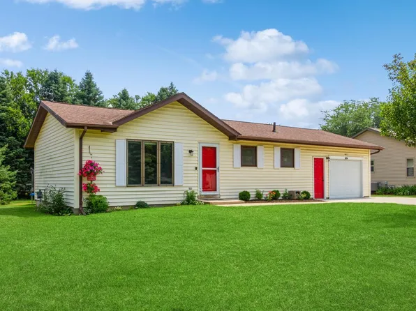 621 Park AVENUE, Delavan, WI 53115