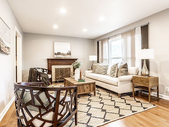 5th image of 5388 Rosslyn Ave