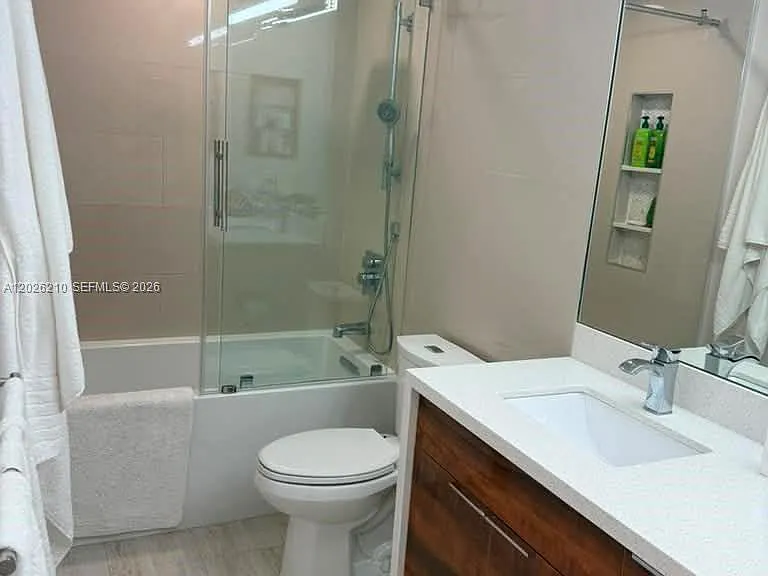 2500 Parkview Dr #2518 — Photo 12