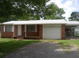 303 S 11th Ave, Durant, OK 74701