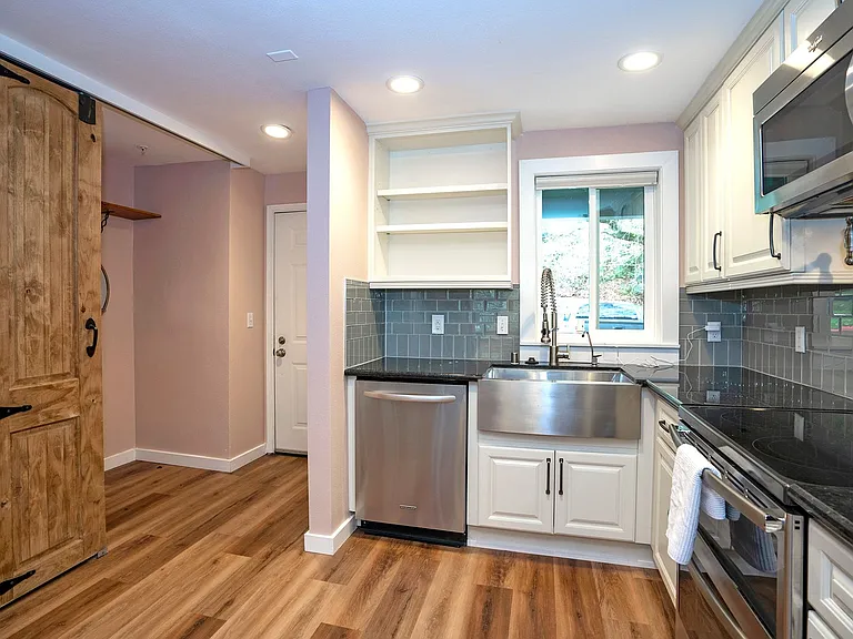 16019 Waynita Way NE #F208 — Photo 6