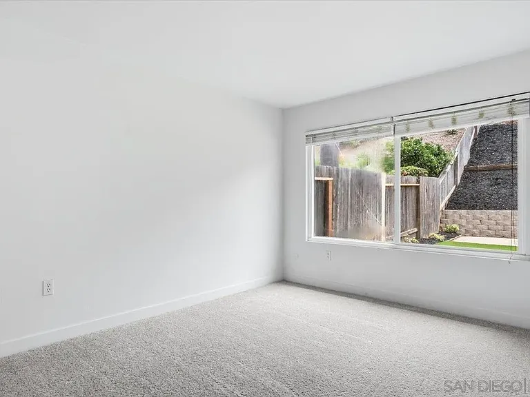 1507 Lower Lake Ct — Photo 15