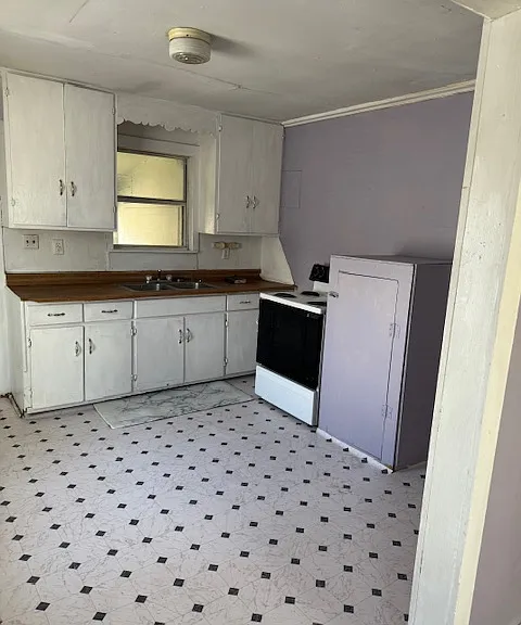 199 Glass St — Photo 3