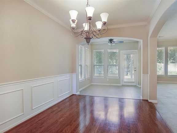 3rd image of 20909 Waldridge Oak Ln
