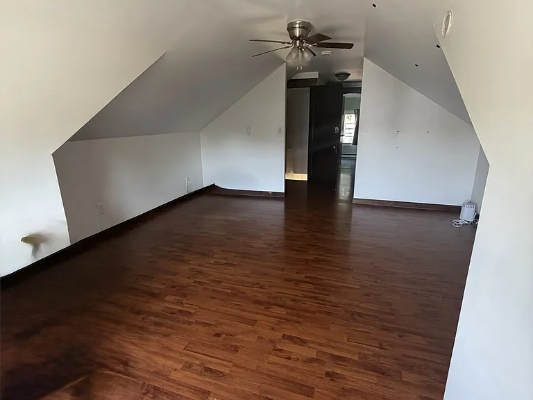 52 Chambly Ave #2 — Photo 1