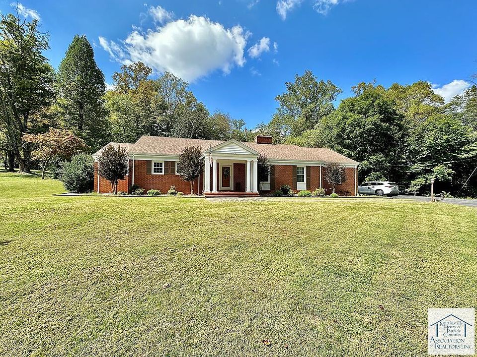 1st image of 2026 Dogwood Ln