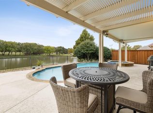 2051 Chisholm Trl, Frisco, TX 75033