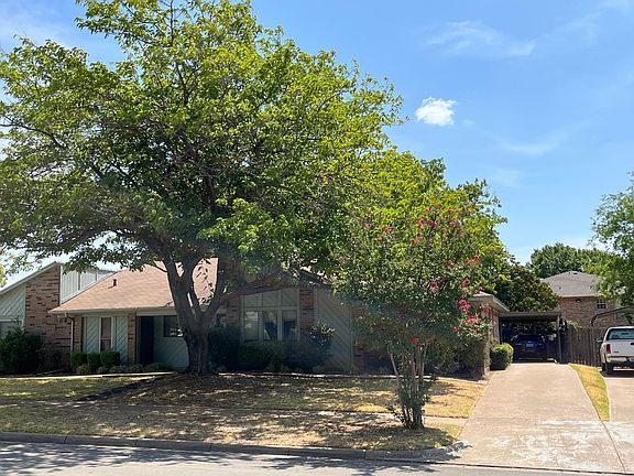 4th image of 806 Rock Creek Dr