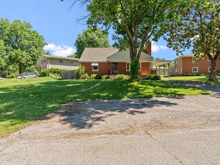 4415 Mann Ave — Photo 30