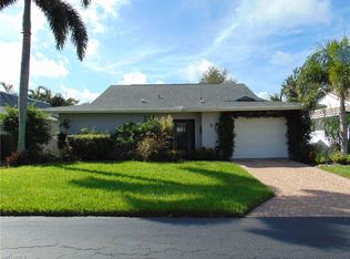 5 Crooked Ln, Naples, FL 34112