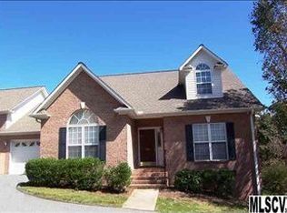 1043 12th Ave NW APT 1B, Hickory, NC 28601