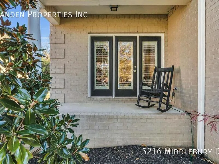 5216 Middlebury Dr — Photo 33