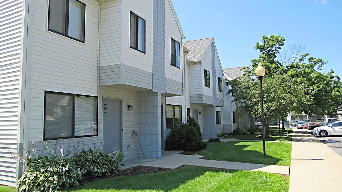 Village of Timber Hill — Photo 3