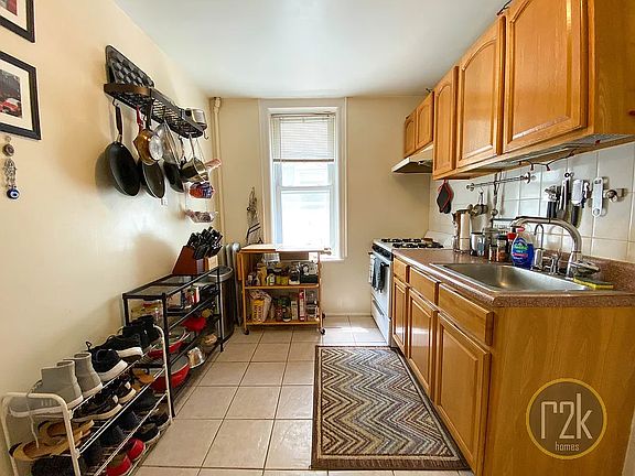3rd image of 32-34 33rd St #1F