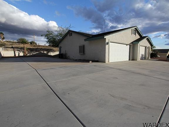 2nd image of 3380 Desert Dr
