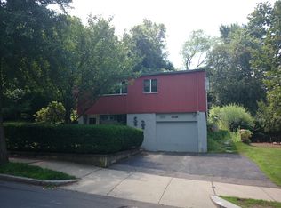 318 Mason Ter, Brookline, MA 02446