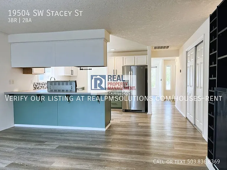 19504 SW Stacey St — Photo 15