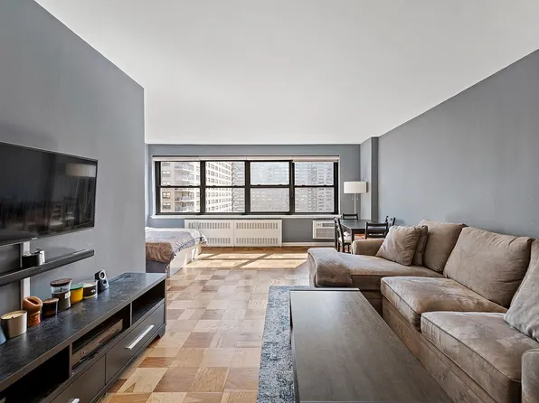 185 W End Ave APT 21K, New York, NY 10023