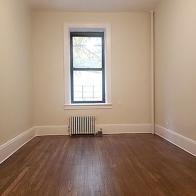 2nd image of 1080 Park Ave APT 4E