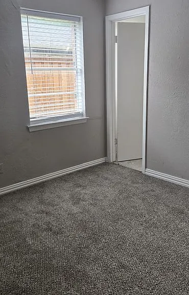 324 Clary Dr — Photo 13