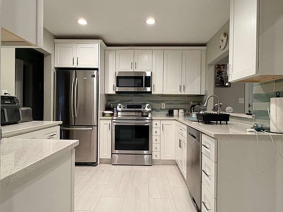 4th image of 713 Durham Rd