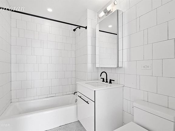 5th image of 180 Nassau St APT 3L