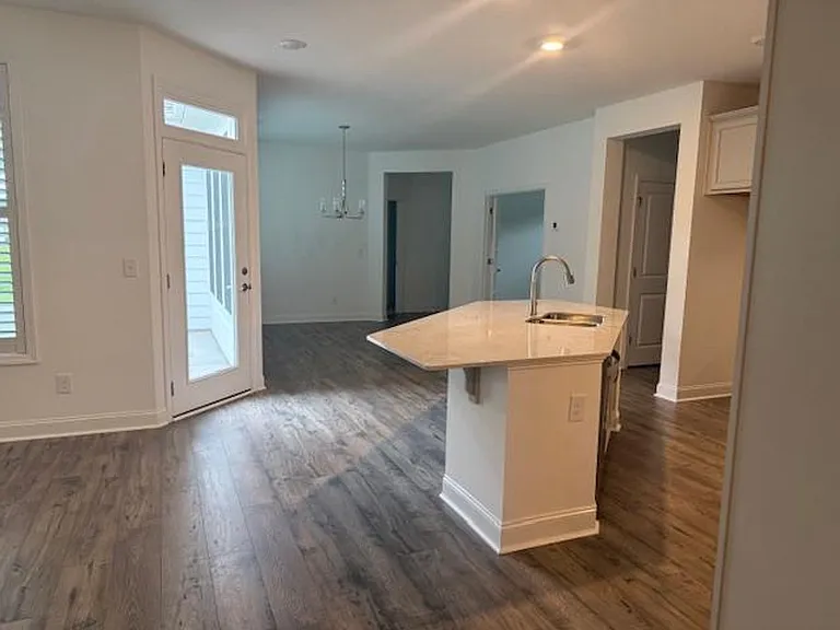 1705 Pinecliff Ct — Photo 9