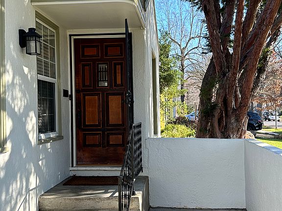 2nd image of 1833 4th Ave #1833