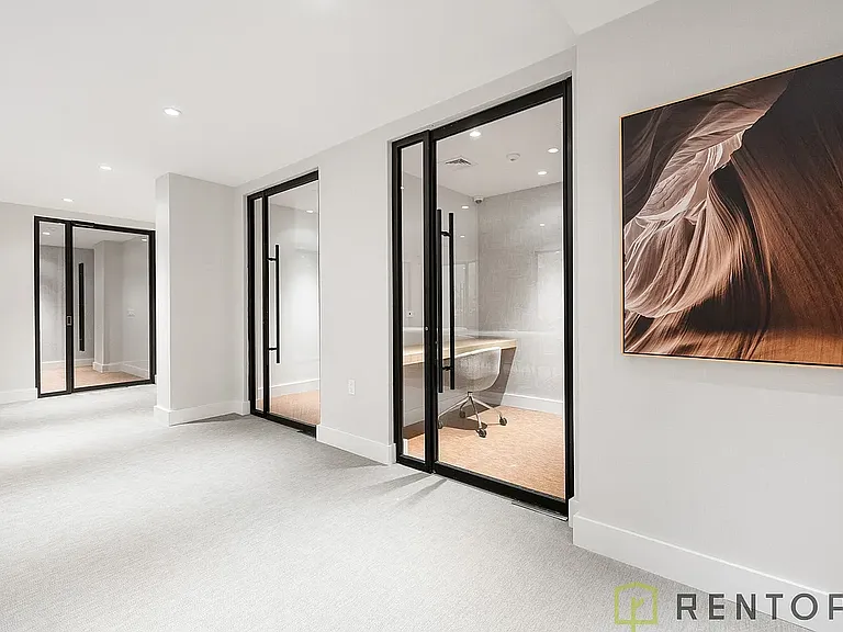622 11th Ave #1108N — Photo 57