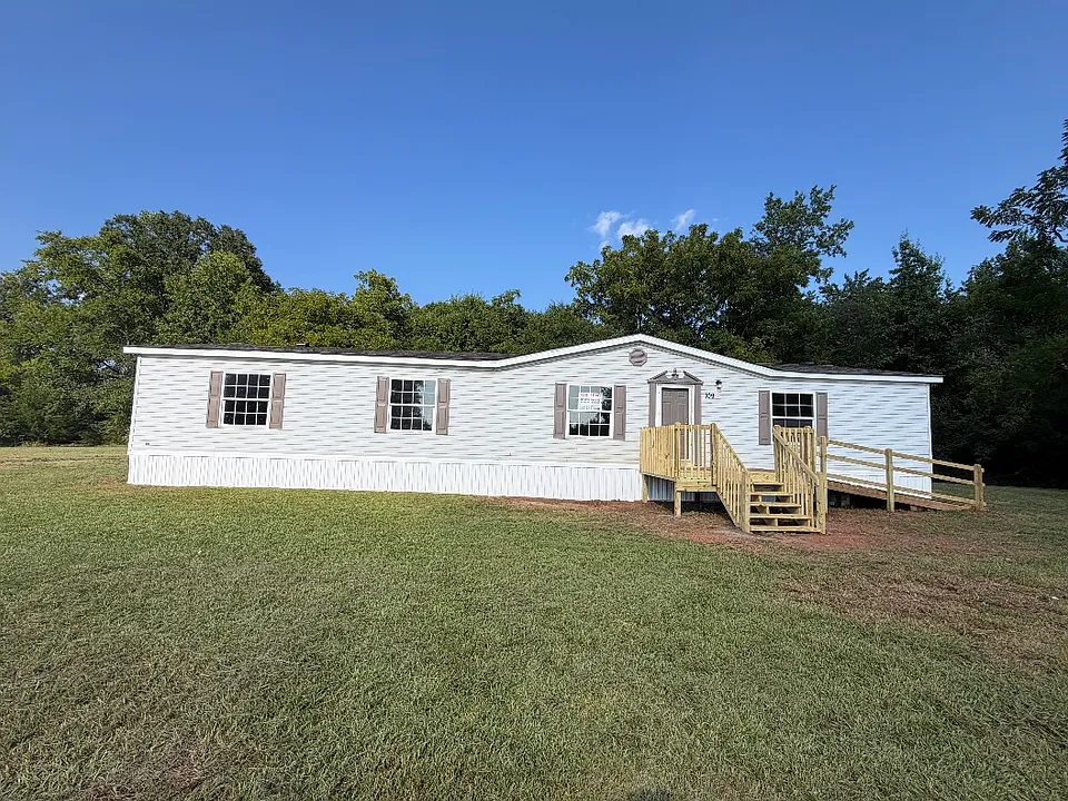 109 Corn Rd