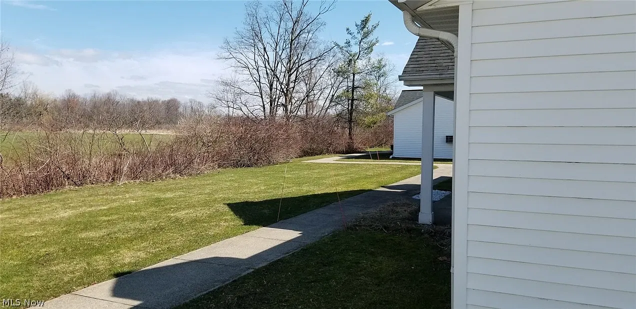 1 bed, 1.0 bath, 650 sqft, $975 — Photo 3