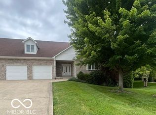 1761 Walnut Trce, Greenfield, IN 46140