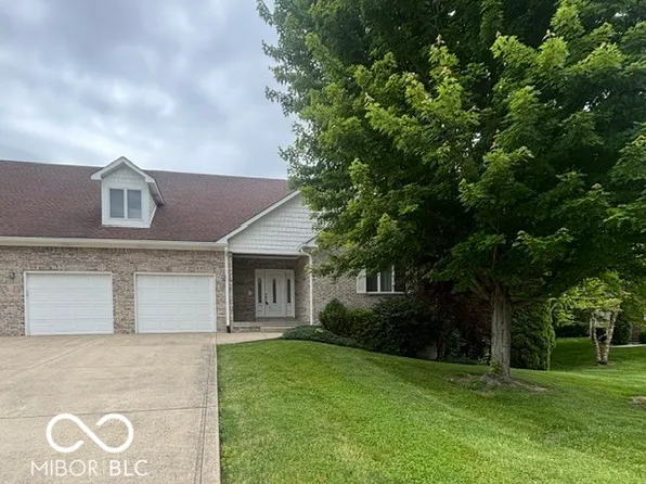 1761 Walnut Trce, Greenfield, IN 46140
