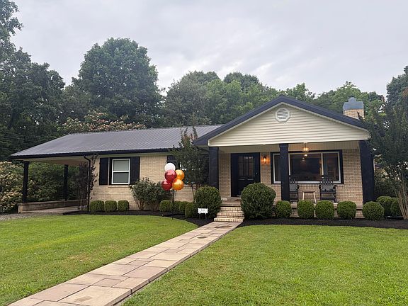 3rd image of 530 Nina Dr