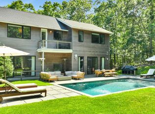 35 Woodthrush Ln, Water Mill, NY 11976