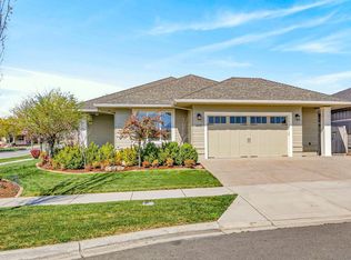 4007 Shamrock Dr, Medford, OR 97504