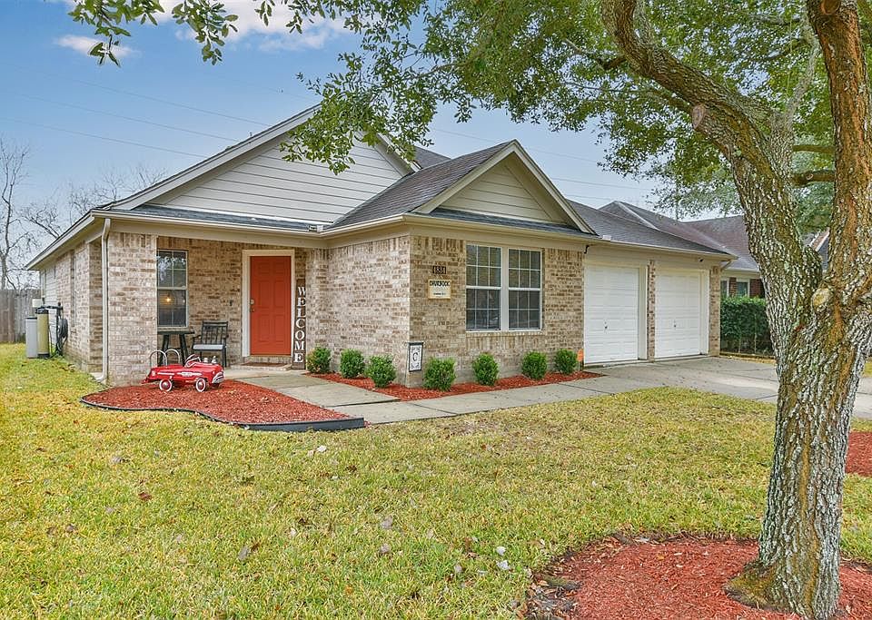 1st image of 4834 Lawson Lake Ln