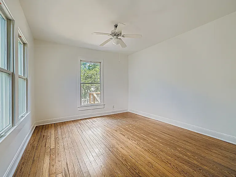 710 Pressler St — Photo 26