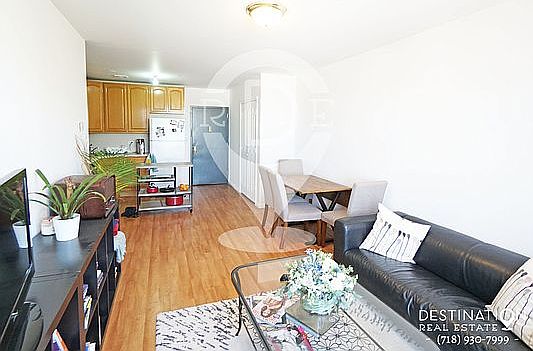 3rd image of 728 5th Ave APT D4
