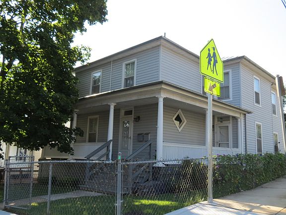 4th image of 2 E Liberty St