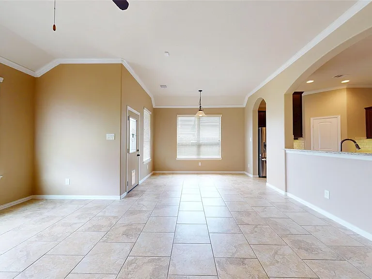 12314 Meadow Breeze Dr — Photo 4